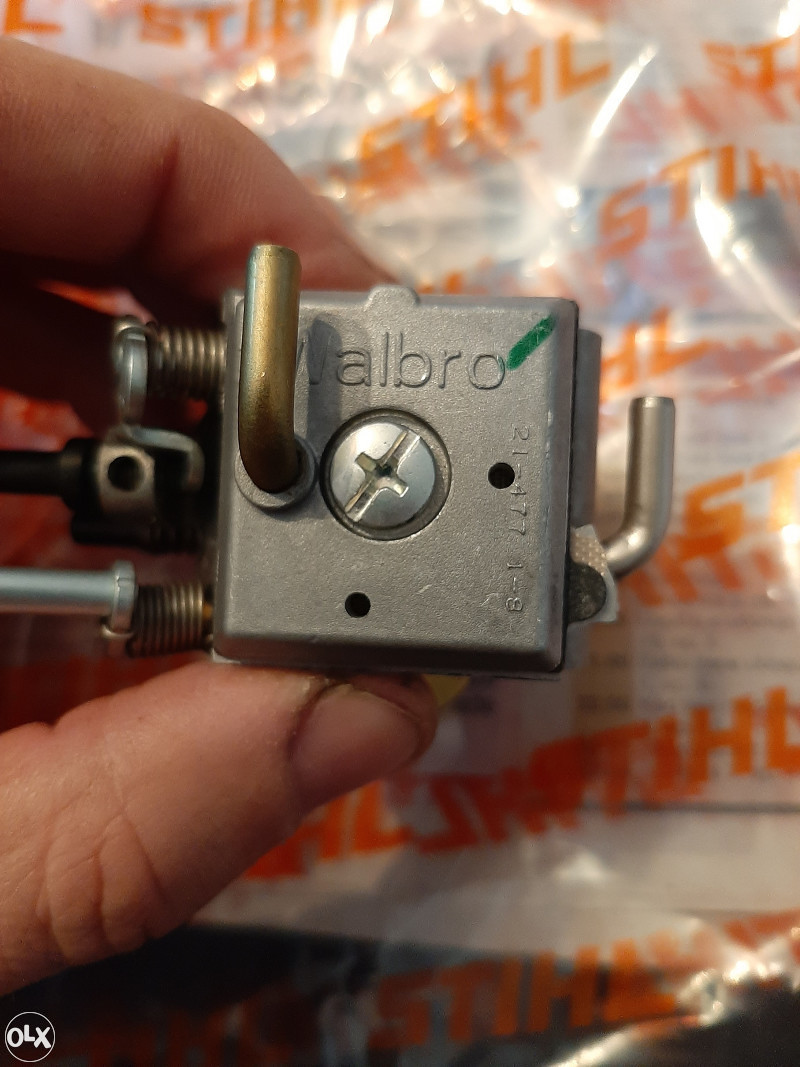 STIHL Carburetor Baffle For MS290, MS310, MS390 Chainsaws - OEM Part 1127-121-7000