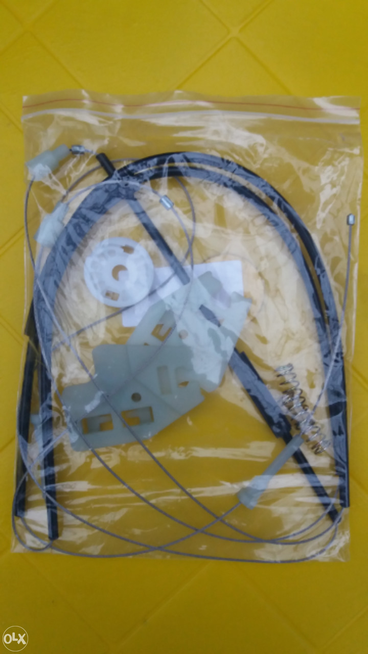 PODIZAC STAKLA BMW E46 E 46 062 266 333 Podiza i Stakala Za Podizac Stakla Bmw E46 E 46 062 266 333 Podiza I Stakala Za