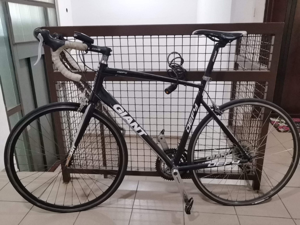 giant defy olx