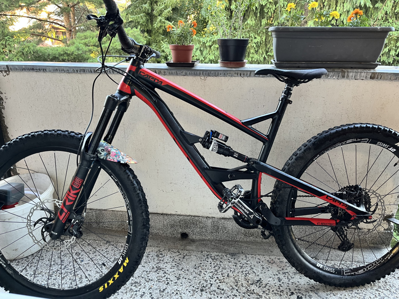 YT Capra (enduro/freeride/downhill) Bicikli