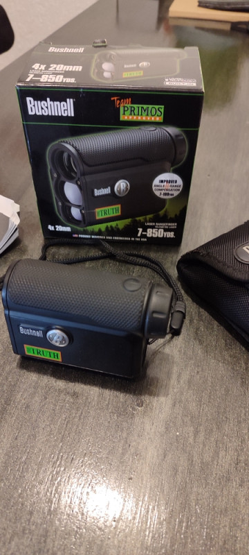 Daljinomjer Bushnell Dvogledi