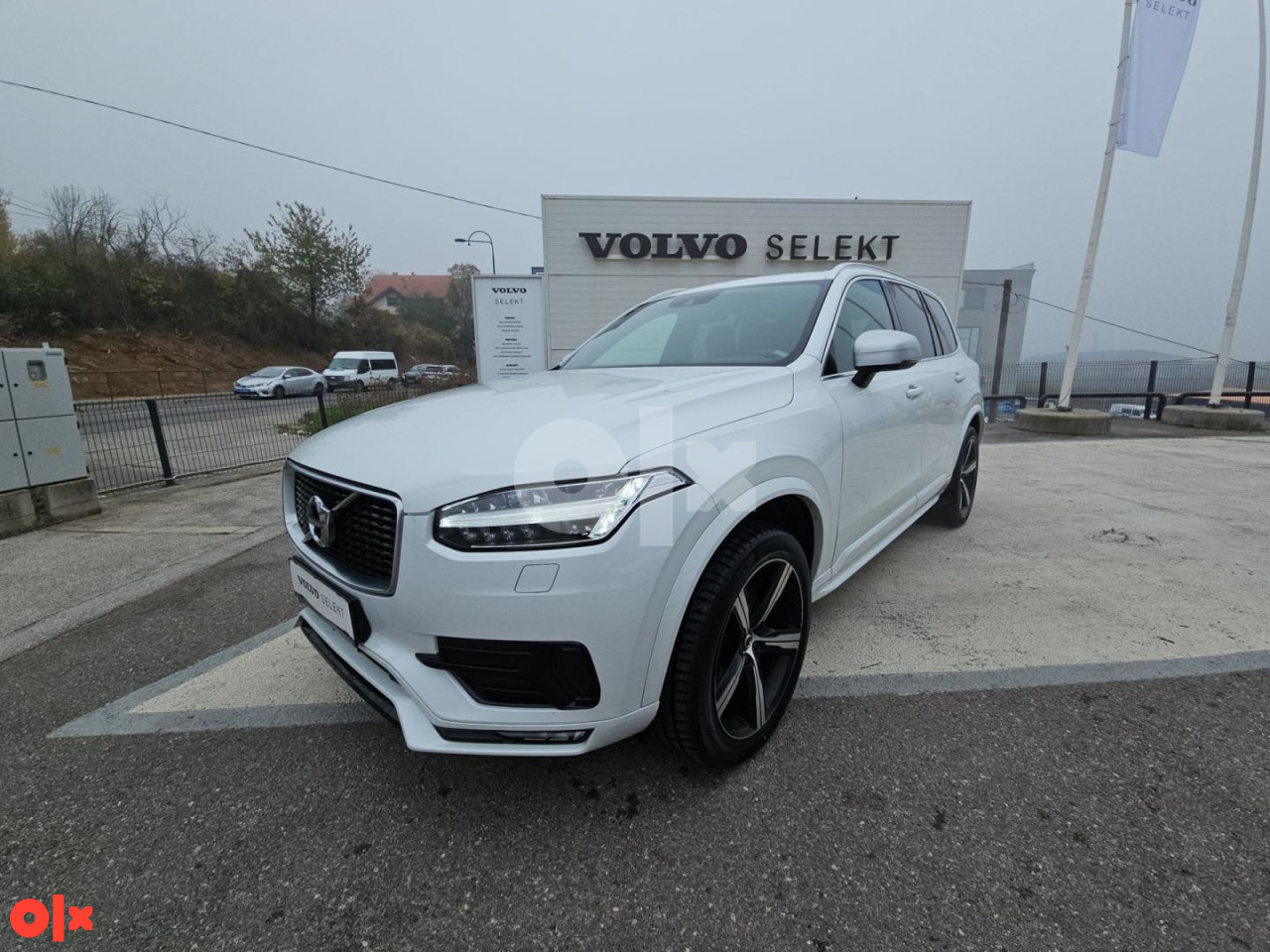 Volvo XC90 2,0 D5 235 AWD R-Design 7PL ID:98 - Automobili - OLX.ba