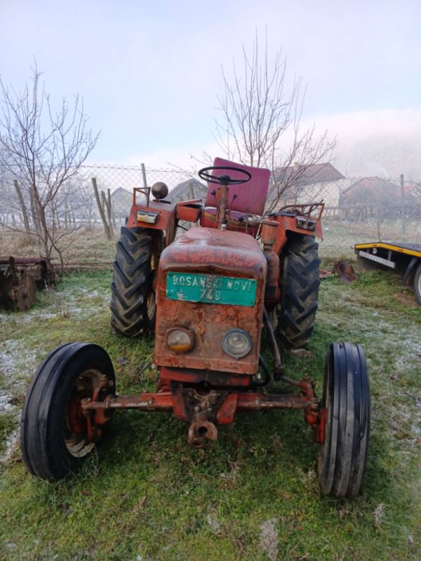 Traktor vladimirac - Traktori - OLX.ba