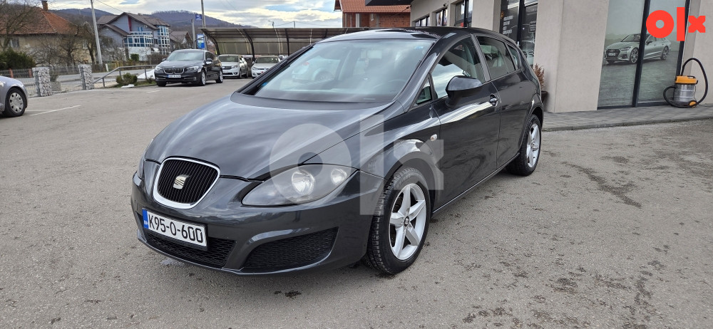 Seat Leon 2011 godina 1.6 tdi 77kw - slika 1