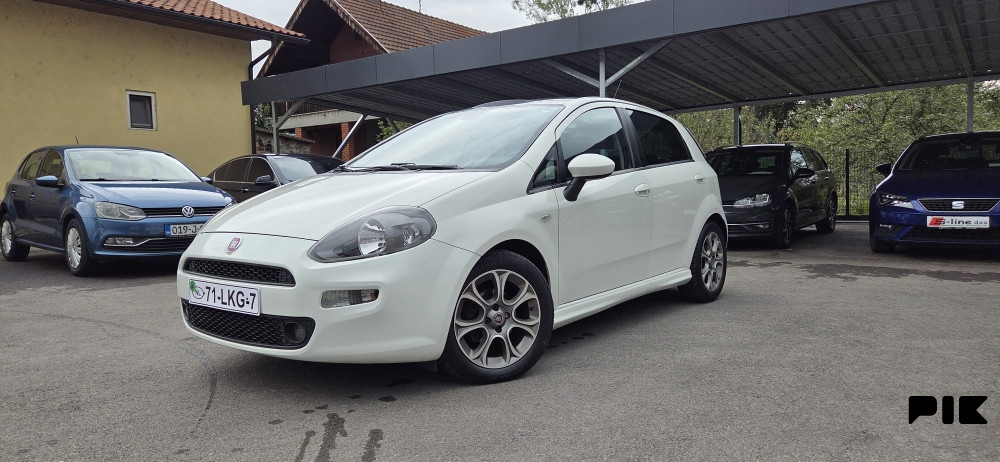 Fiat Punto 2013 godina 1.3 disel 63kw. - slika 1